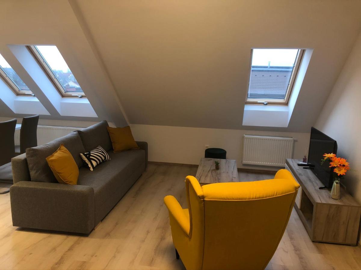 Diamond Apartman Debrecen Exterior foto